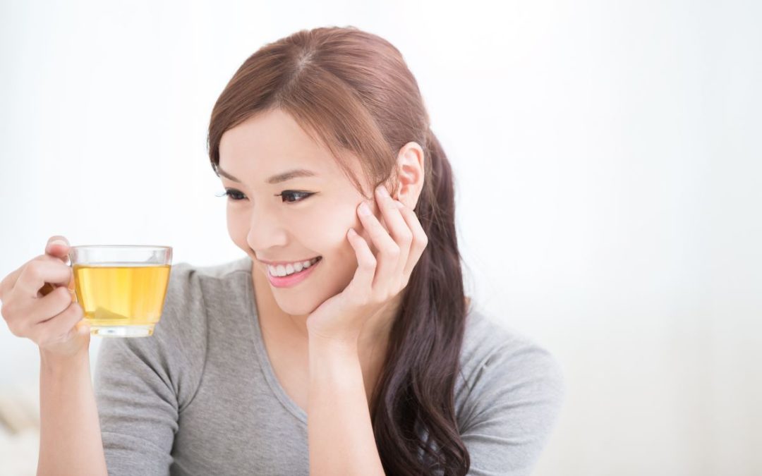Does Tea Stain Your Teeth?